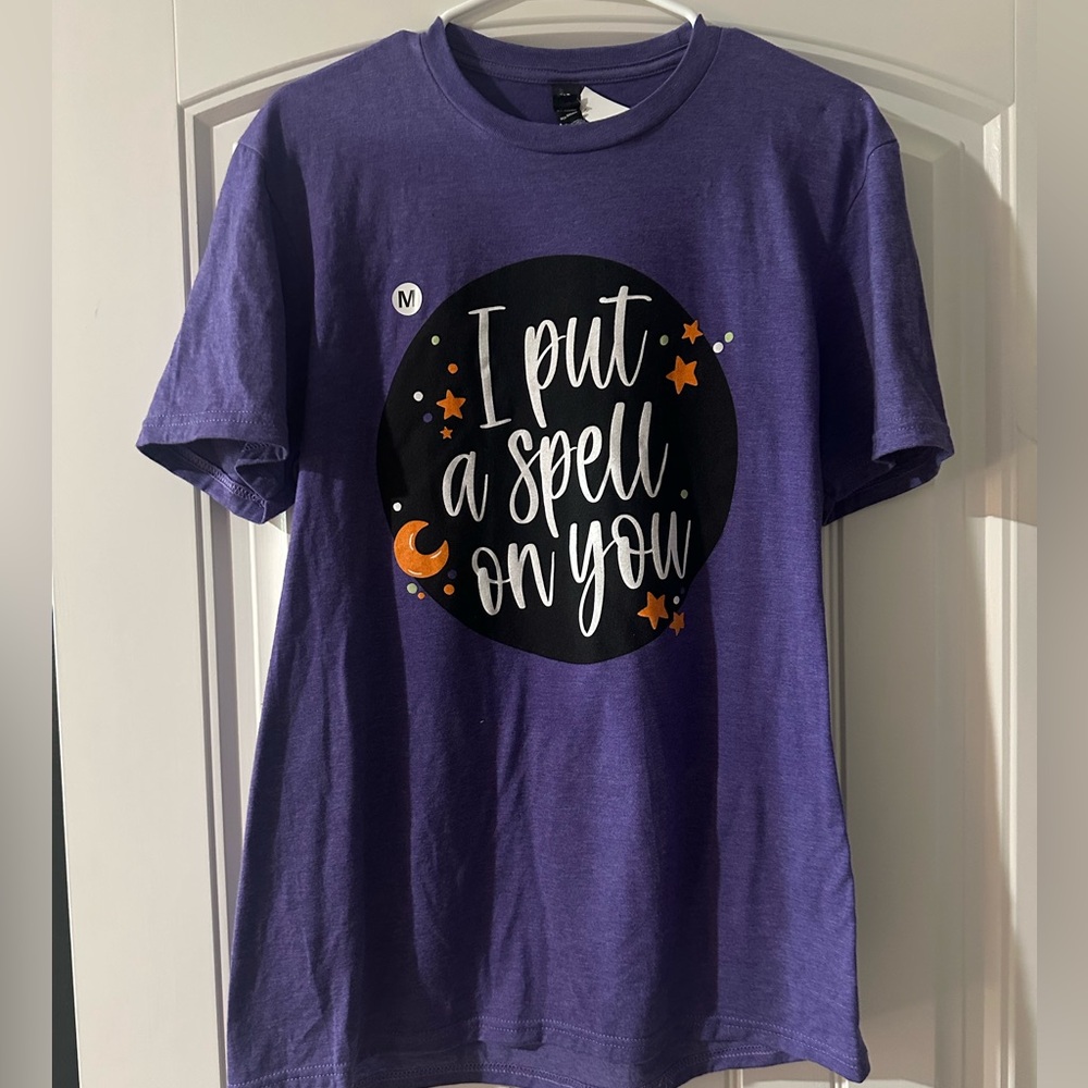 Women’s Halloween Hocus Pocus Graphic T-Shirt